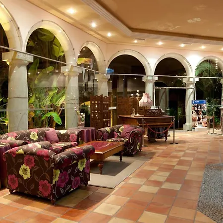 Garden Apart-suites & מלון 5*