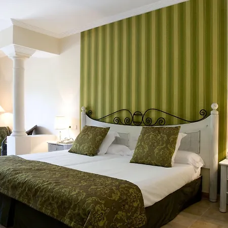 מלון Garden Apart-suites &