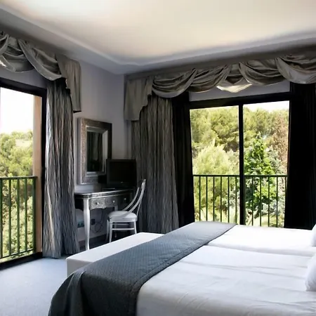 Garden Apart-suites & 5*