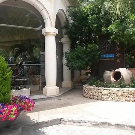 Garden Apart-suites & מלון