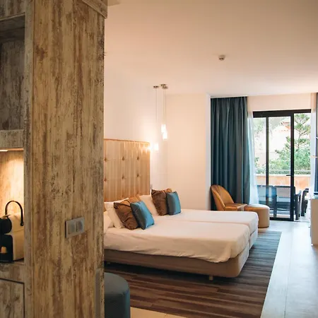מלון Garden Apart-suites & 5*
