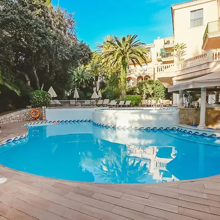 מלון Garden Apart-suites & 5*